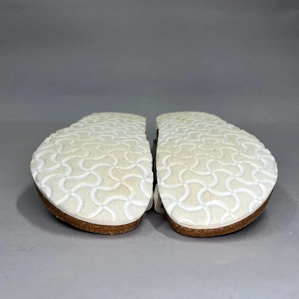 Birkenstock‎ Women's Size 7 Mayari White Patent Leahter Birko-Flor Sandals